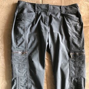 WHBM olive green crop leg pants